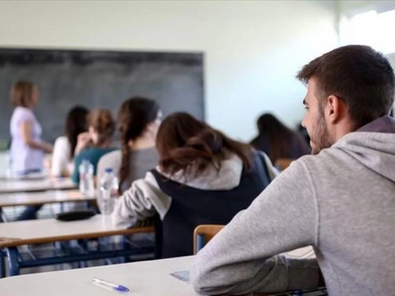 Πανελλήνιες: Ριζικές αλλαγές για την είσοδο σε στρατιωτικές σχολές